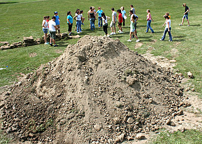 sod sculpture construction