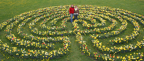 Melissa and Cheni in the labyrinth