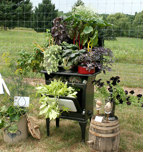 container contest entrant