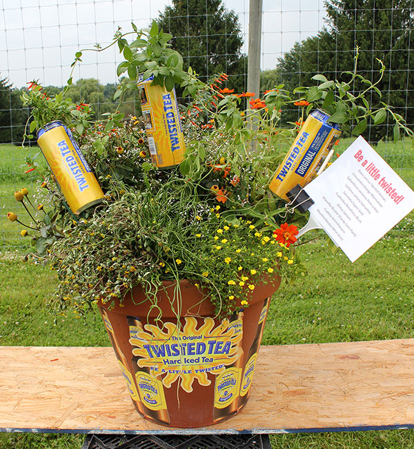 container contest entrant