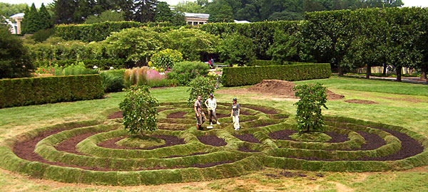 Longwood Gardens living sculpture installation